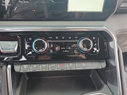 New 2026 GMC Sierra 2500 Denali w/ Denali Reserve Package image 21