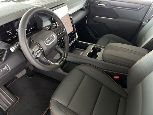 New 2026 GMC Acadia AT4 w/ Luxury Package image 10