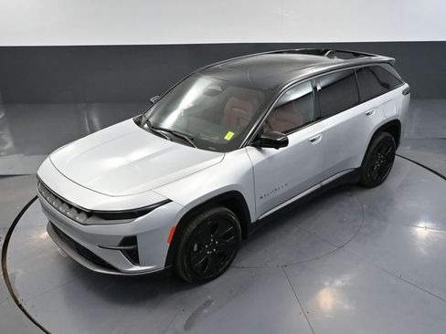 Used 2025 Jeep Wagoneer S Launch Edition image 65