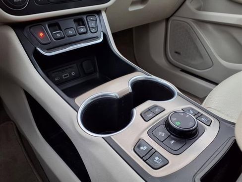 Used 2020 GMC Terrain Denali w/ Denali Premium Package image 11