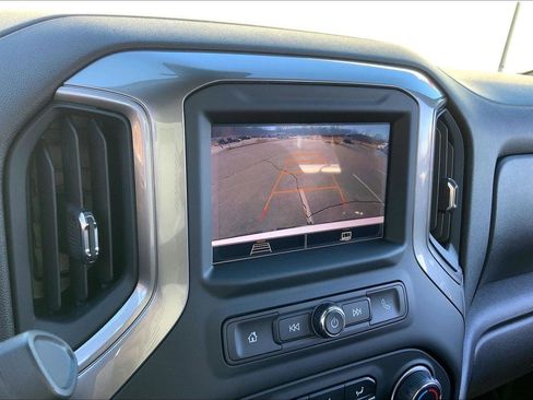 Used 2024 Chevrolet Silverado 1500 Custom Trail Boss image 18