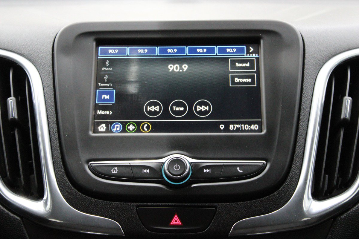 Used 2019 Chevrolet Equinox LT FWD image 24