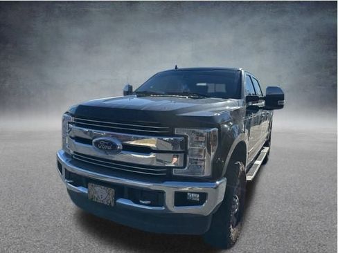 Used 2019 Ford F350 Lariat w/ Lariat Ultimate Package image 17