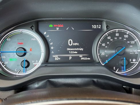 Used 2023 Toyota Venza LE AWD/4WD image 33