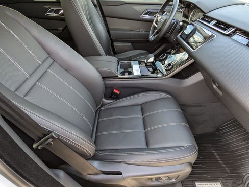 Used 2023 Land Rover Range Rover Velar S image 28