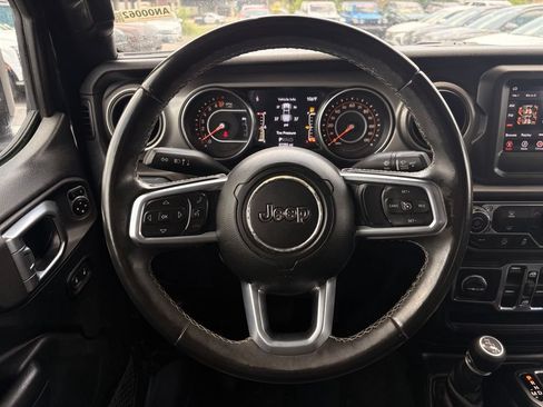 Used 2020 Jeep Gladiator Sport w/ Quick Order Package 24S AWD/4WD image 14