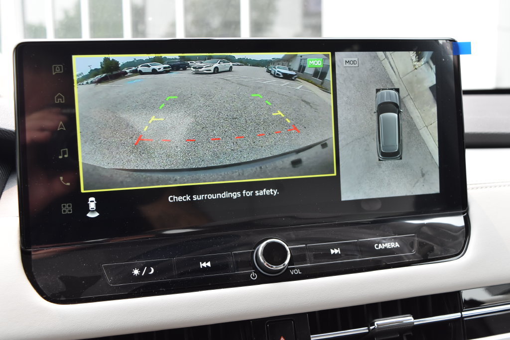 New 2025 Mitsubishi Outlander AWD image 18