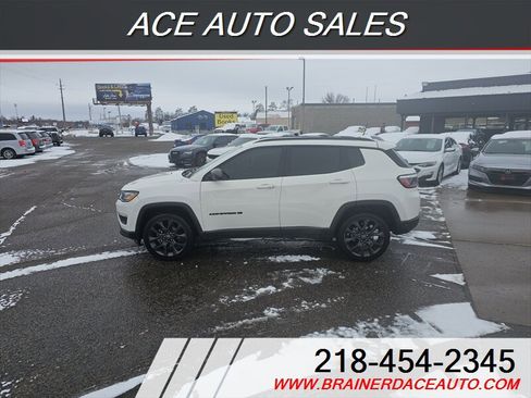 Used 2021 Jeep Compass Latitude image 5