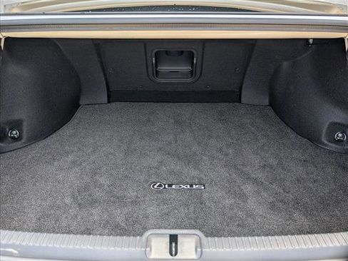 Used 2025 Lexus ES 300h w/ Premium Package FWD image 6