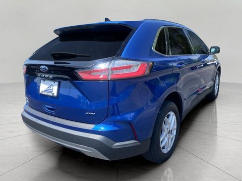 Certified 2024 Ford Edge SEL w/ Convenience Package AWD/4WD image 11