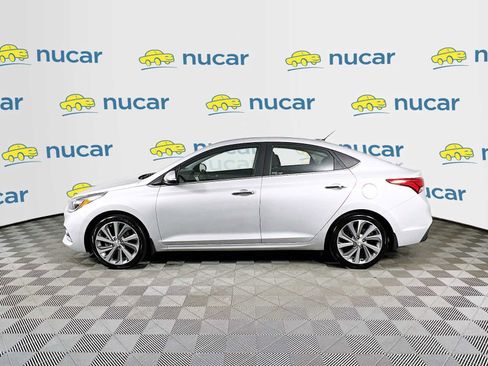 Used 2020 Hyundai Accent Limited FWD image 4