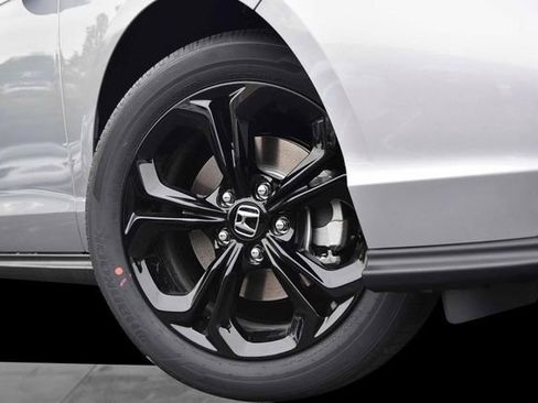 New 2025 Honda Accord SE image 4