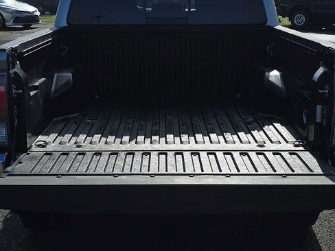 Certified 2023 Toyota Tacoma TRD Off-Road w/ Black Out Package (TMS) image 17