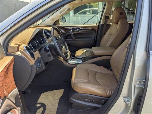 Used 2017 Buick Enclave Premium w/ Experience Buick Package image 8
