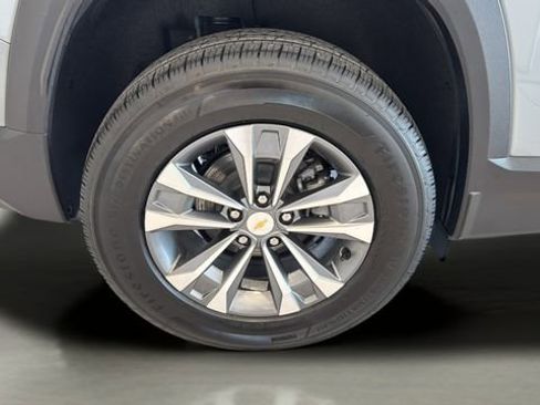 New 2026 Chevrolet Equinox LT image 26