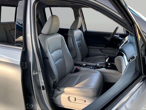 Certified 2019 Honda Ridgeline RTL-E image 9
