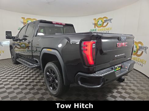 Used 2024 GMC Sierra 2500 AT4 w/ AT4 Preferred Package image 7