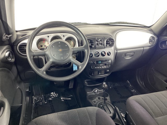 Used 2005 Chrysler PT Cruiser FWD image 14
