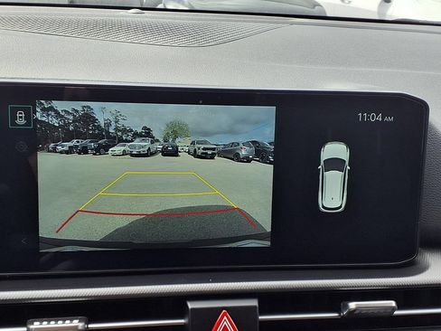 New 2026 Kia Sportage LX FWD image 4