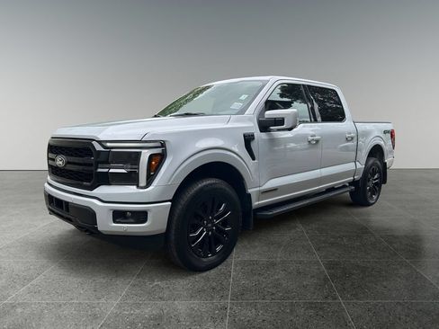 Used 2025 Ford F150 Lariat AWD/4WD image 4