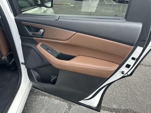 Certified 2024 Acura MDX w/ Technology Package FWD image 18