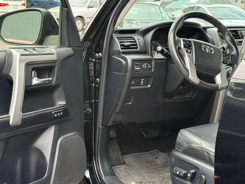 Used 2016 Toyota 4Runner Limited AWD/4WD image 11