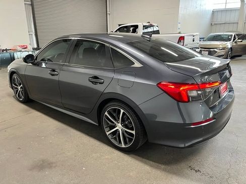 Used 2024 Honda Civic Touring image 5