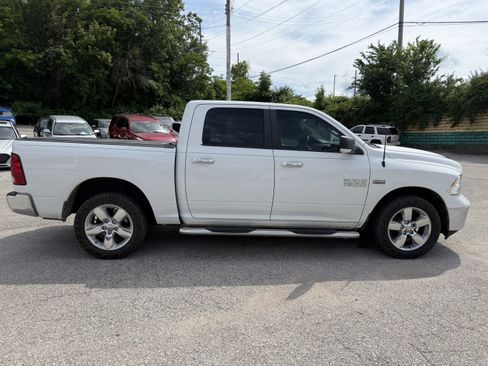 Used 2018 RAM 1500 Big Horn AWD/4WD image 8