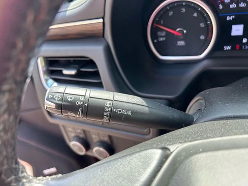 Used 2021 Chevrolet Tahoe Premier image 25