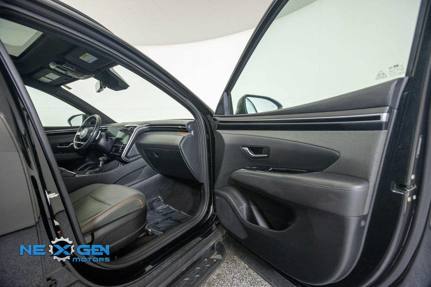 Used 2023 Hyundai Santa Cruz Limited AWD/4WD image 40