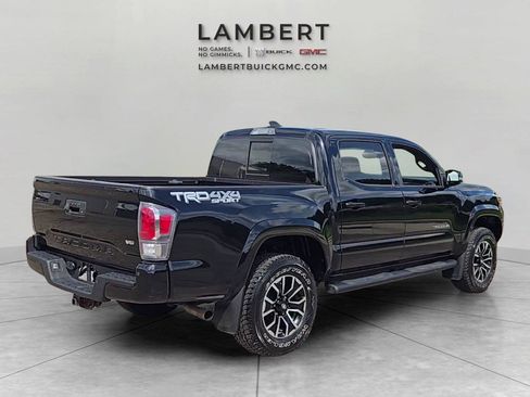 Used 2021 Toyota Tacoma TRD Sport w/ Technology Package AWD/4WD image 5