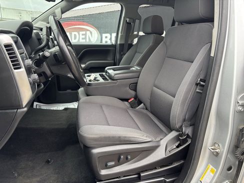 Used 2018 Chevrolet Silverado 1500 LT w/ All Star Edition image 22