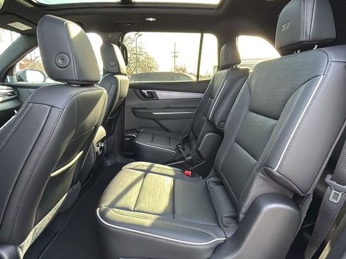 New 2026 Buick Enclave Sport Touring w/ Power Package image 28