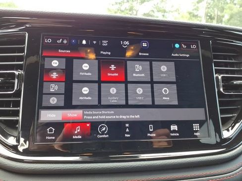 Used 2025 Dodge Durango GT AWD/4WD image 7