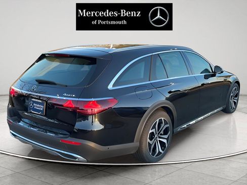 New 2025 Mercedes-Benz E 450 4MATIC All-Terrain Wagon image 8