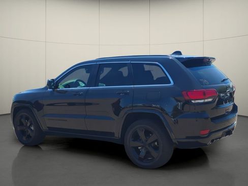 Used 2015 Jeep Grand Cherokee Altitude RWD image 5