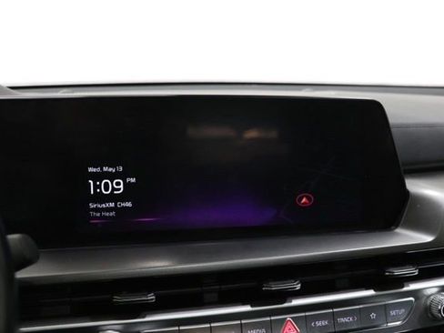 Used 2025 Kia Telluride S AWD/4WD image 24