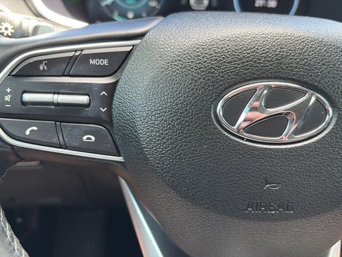 Used 2023 Hyundai Santa Fe SEL Premium AWD/4WD image 9