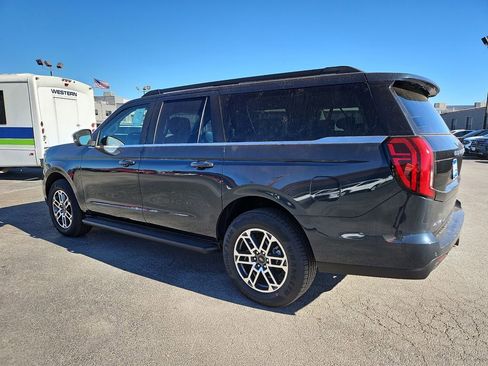 New 2025 Ford Expedition Max Active image 8