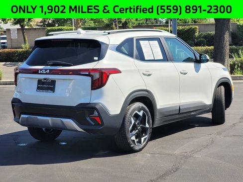 Certified 2025 Kia Seltos EX FWD image 5