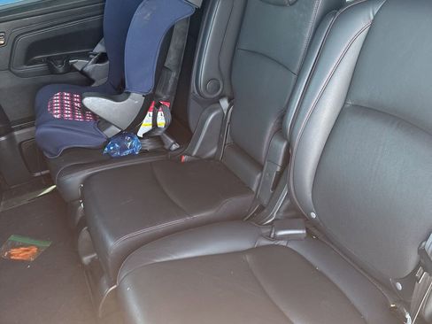 Used 2023 Honda Odyssey Sport image 21