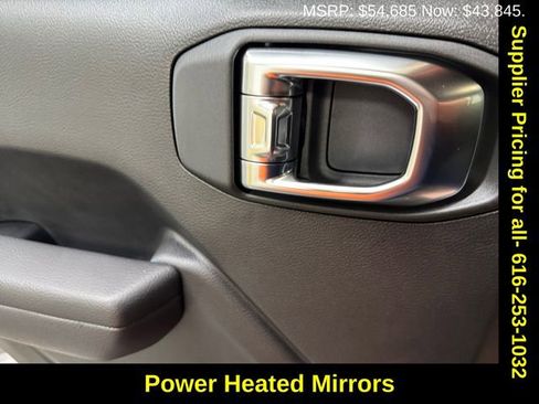 New 2025 Jeep Gladiator Sport image 20