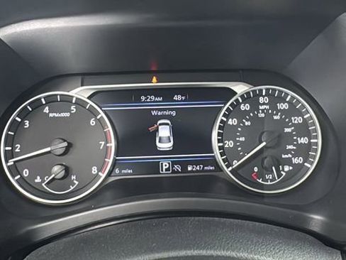 New 2025 Nissan Sentra SR w/ SR Premium Package image 18