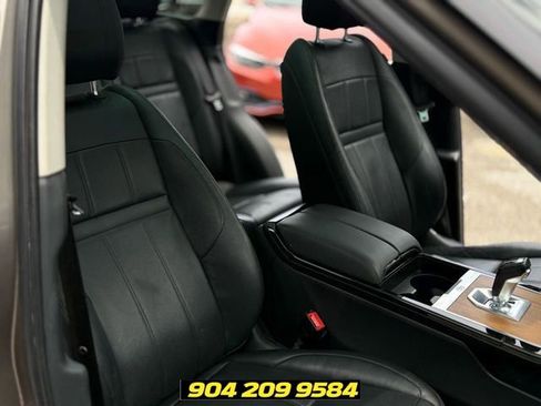 Used 2020 Land Rover Range Rover Evoque S AWD/4WD image 34