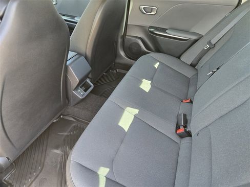 New 2026 Kia K4 LXS image 29