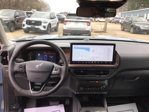 New 2026 Ford Bronco Sport Outer Banks w/ Outer Banks Tech Package+ image 2