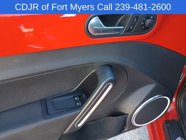 Used 2012 Volkswagen Beetle 2.5 FWD image 9
