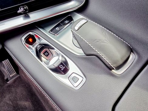 Used 2025 Chevrolet Corvette Stingray w/ Battery Protection Package image 9