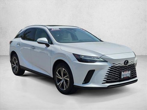 Used 2024 Lexus RX 350 FWD w/ Technology Package image 3