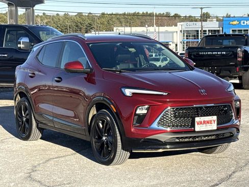 Used 2024 Buick Encore GX Sport Touring w/ Advanced Technology Package image 3